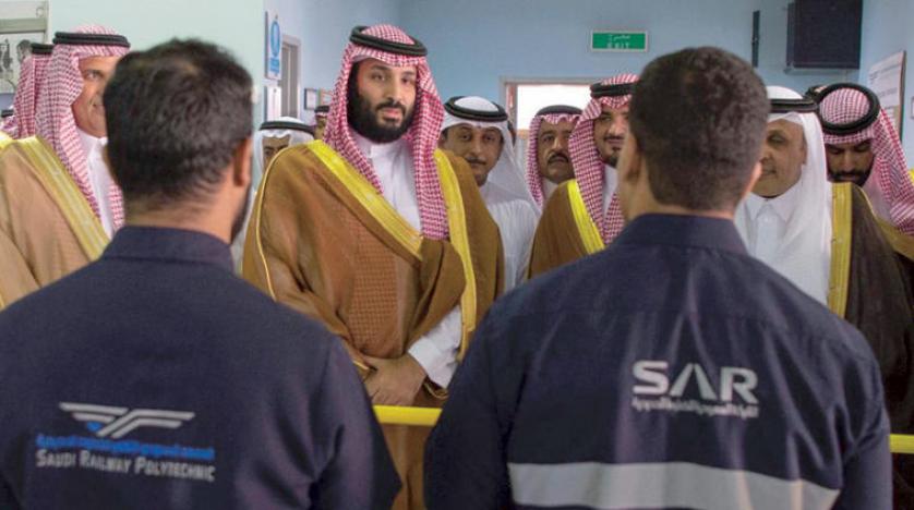 Veliaht Prens, el-Kasim’deki Suudi Demiryolları Politeknik Enstitüsü’nü ziyaret etti